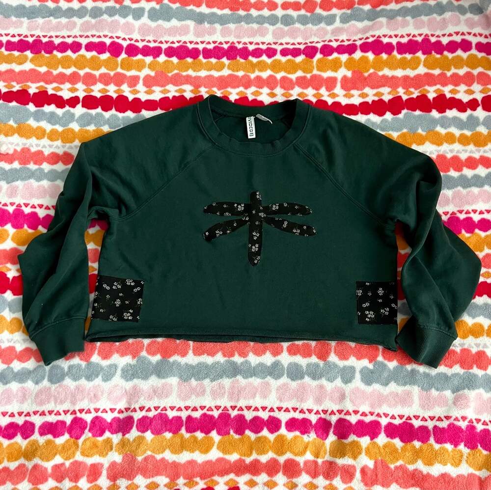 H&M Divided Basic Green Dragonfly Graphic Floral Patch Sweatshirt
